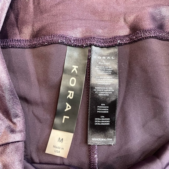 Koral lustrous midrise legging‎ dark plum color Size M. - Picture 6 of 7
